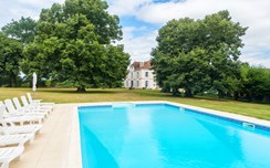 Chateau De La Cheine